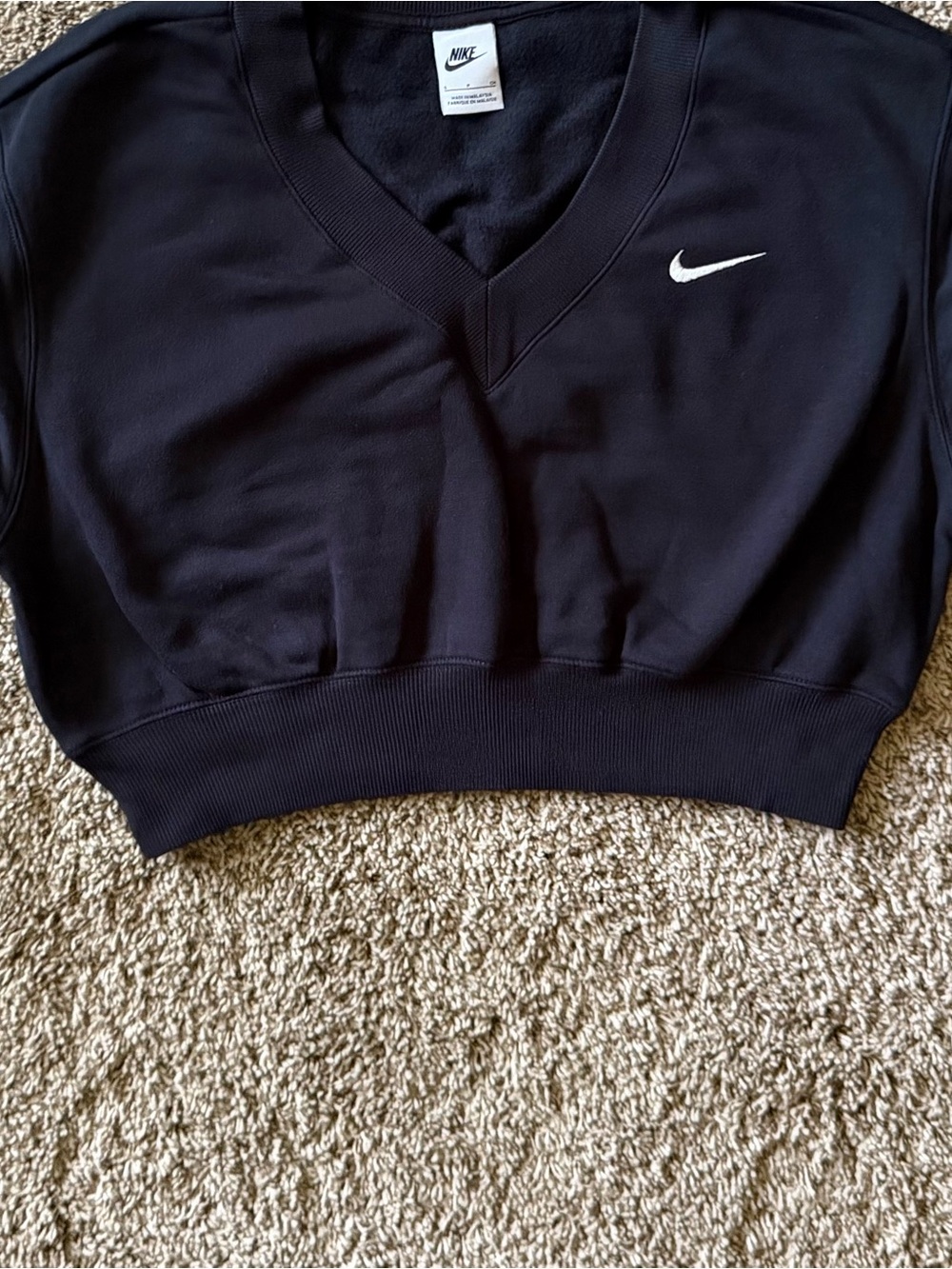 Nike Phoenix Black V‑Neck Cropped Sweatshirt with Swoosh